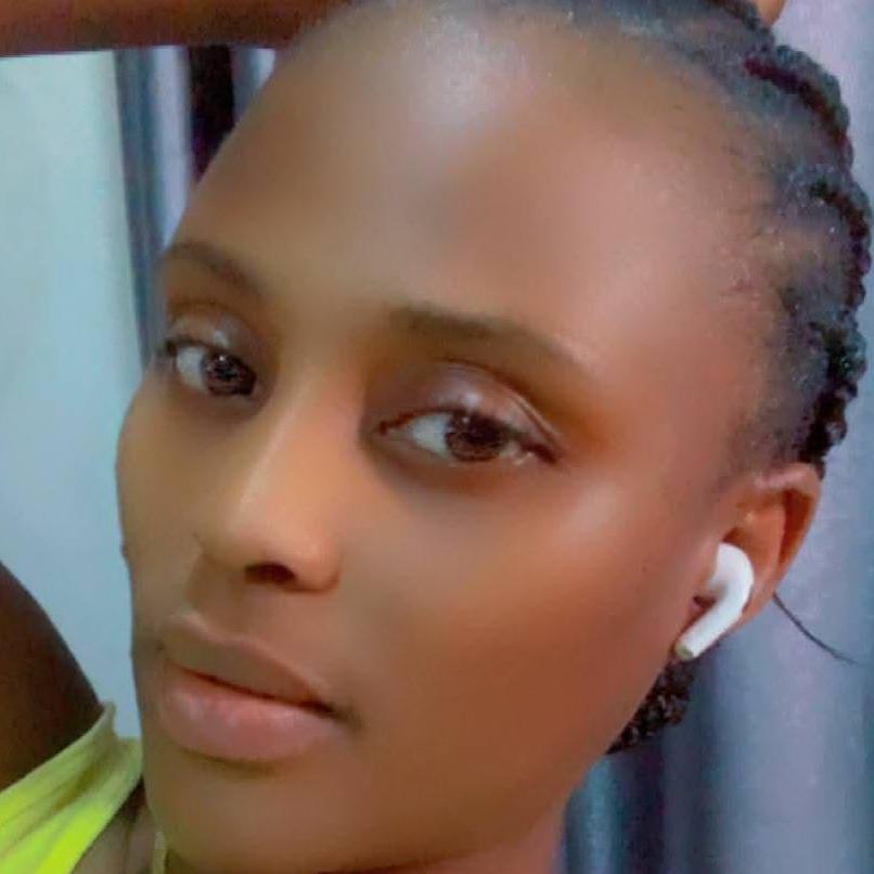 Lola Bukun